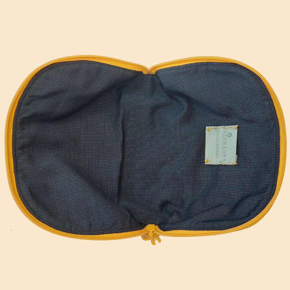 Neceser PetroPop amarillo laberinto Serra de Outes - inteiror